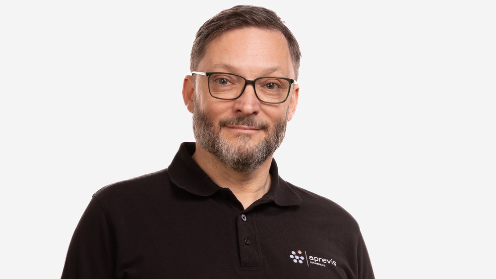 Felix mit aprevis Shirt